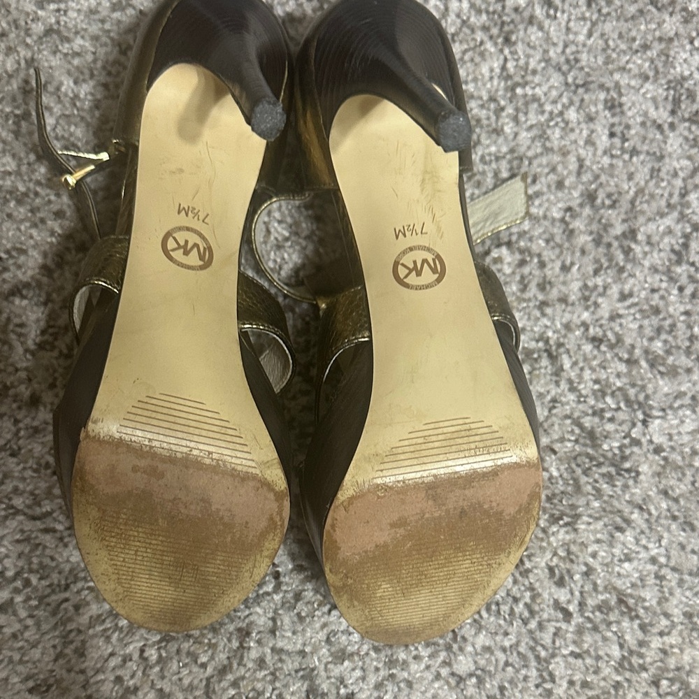 Michael Kors Metallic Gold Platform Heels - Picture 5 of 5
